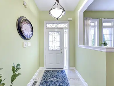 34 Lexington Road, Brampton, On L6p 2b6
