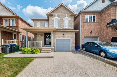 48 Redfinch Way, Brampton, On L7a 2b2