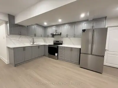 18 Donald Stewart Road, Brampton, On L7a 5j8