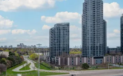 2 Eva Road 824, Toronto, On M9c 0a9