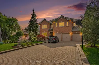 5240 Elmridge Drive, Mississauga, On L5m 5a4