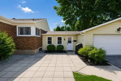 248 Kingsleigh Court, Milton, On L9t 1x7