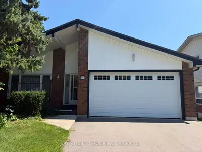 Detached in Oakville