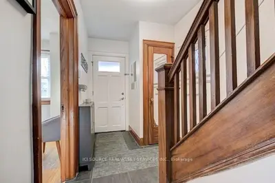 176 Pendrith Street, Toronto, On M6g 1s2