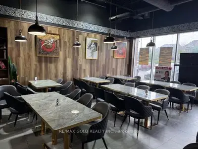 3920 Eglinton Avenue W 30, Mississauga, On L5m 2r9