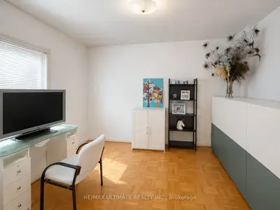 1440 Dufferin Street, Toronto, On M6h 3l2