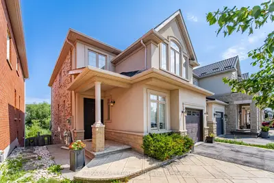 2425 Quetico Crescent, Oakville, On L6m 0r4