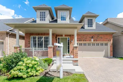 33 Seedhouse Road, Brampton, On L6r 3z5