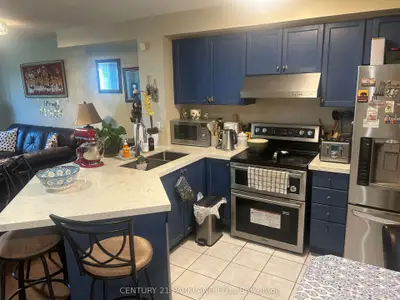 149 Torbarrie Road, Toronto, On M3l 1g8
