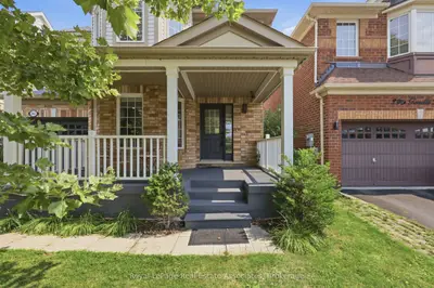 392 Tonelli Lane, Milton, On L9t 0n4