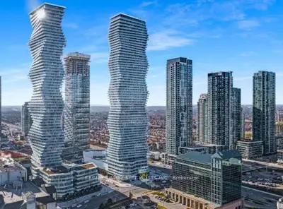 Condo Apartment in Mississauga