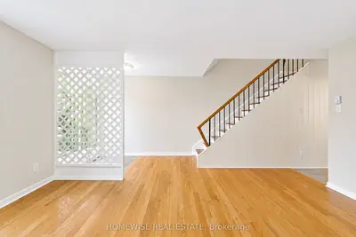 1400 Winding Trail 48, Mississauga, On L4x 1w9