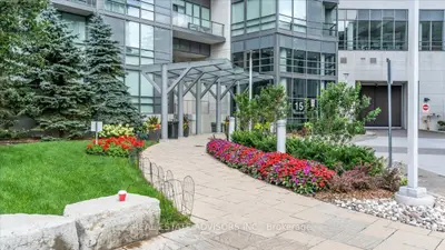 15 Legion Road 204, Toronto, On M8v 0a9
