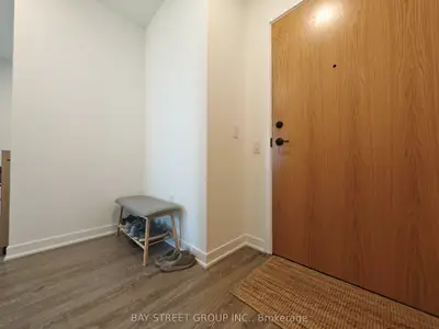 Condo Apartment in Mississauga