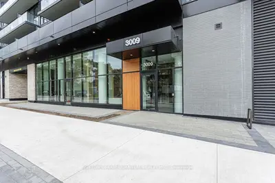 3009 Novar Road 1422, Mississauga, On L5b 1h7