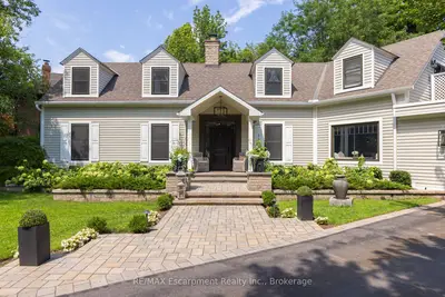 105 Whittington Place, Oakville, On L6k 3w1
