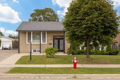 150 Avondale Boulevard, Brampton, On L6t 1h8