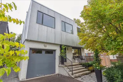 16 Forty First Street, Toronto, On M8w 3n5