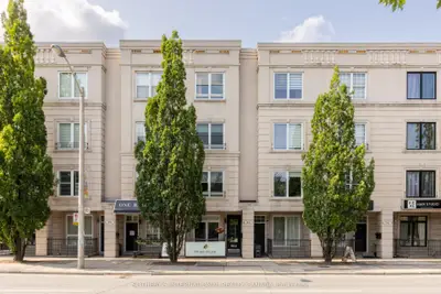 960a The Queensway, Toronto, On M8z 1p5