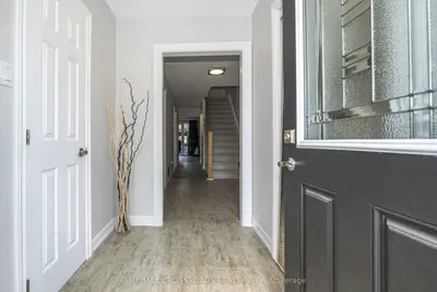 655 Dodsworth Crescent, Mississauga, On L4y 2h6