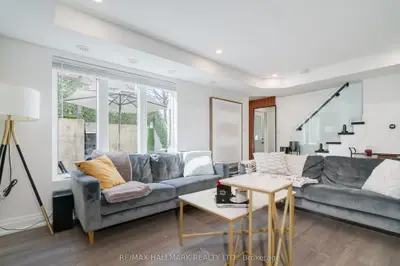 Condo Townhouse in Toronto