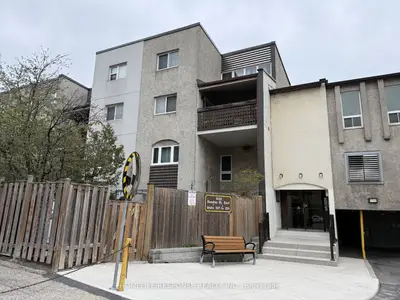 1055 Dundas Street E 158, Mississauga, On L4y 3x6