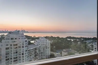 2269 Lake Shore Boulevard W 2105, Toronto, On M8v 3x6