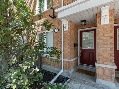 37 Birdstone Crescent, Toronto, On M6n 5h5