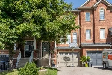 Att/Row/Townhouse in Mississauga