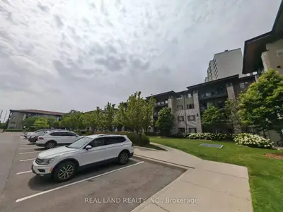 570 Lolita Gardens 127, Mississauga, On L5a 0a1