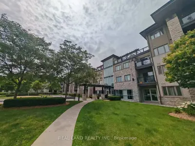 570 Lolita Gardens 127, Mississauga, On L5a 0a1