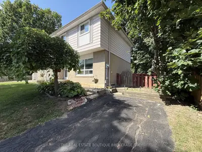 Semi-Detached in Burlington