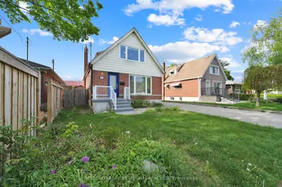 42 Fordwich Crescent, Toronto, On M9w 2t4