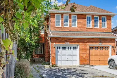 1329 Whiffletree Court, Mississauga, On L5n 7r1