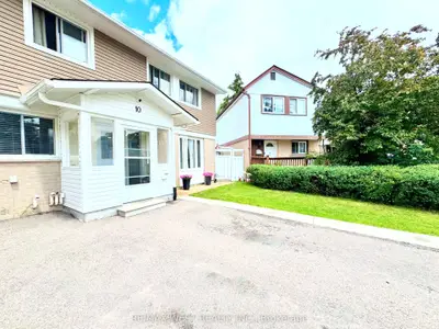 10 Hardcastle Court, Brampton, On L6s 2b3