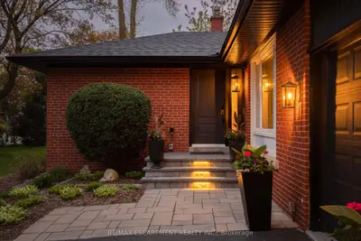 1491 Trenton Road, Oakville, On L6l 1k9