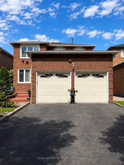512 Chieftan Circle, Mississauga, On L4z 3a3