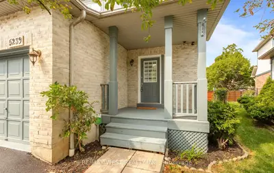 5239 Bushelgrove Circle, Mississauga, On L5m 6c5