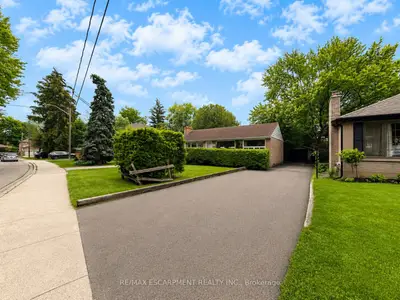 1214 Argreen Road, Mississauga, On L5g 3j3