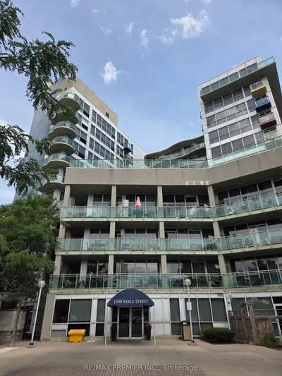 1600 Keele Street 819, Toronto, On M6n 5j1