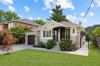 14 Agar Crescent, Toronto, On M9b 5a5