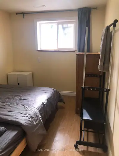 3397 Stoney Crescent, Mississauga, On L5m 0n7