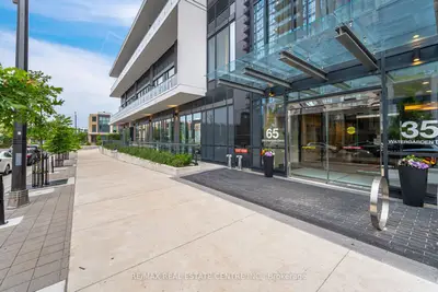35 Watergarden Drive 2414, Mississauga, On L5r 0g8