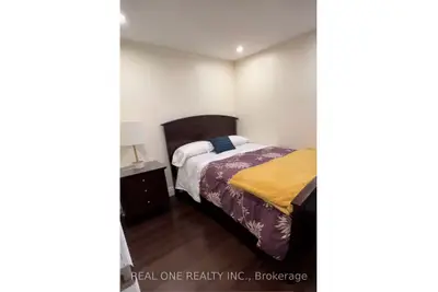 58 Sewell Drive Bsmt Room 1, Oakville, On L6h 1c5