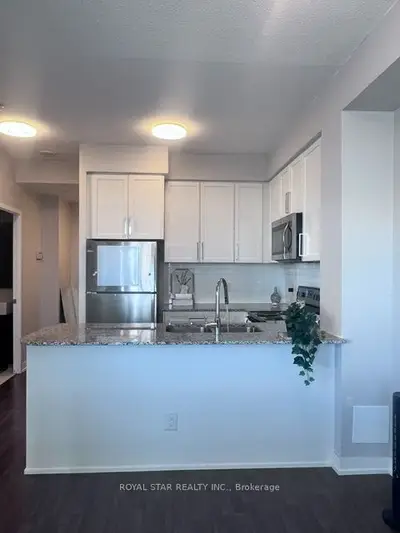 Condo Apartment in Toronto