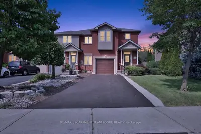 2391 Dalebrook Drive, Oakville, On L6h 6k4