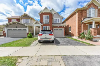22 Robert Parkinson Drive W, Brampton, On L7a 0y3