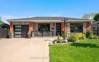 7 Goodwood Road, Brampton, On L6s 1c4