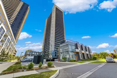 Condo Apartment in Mississauga