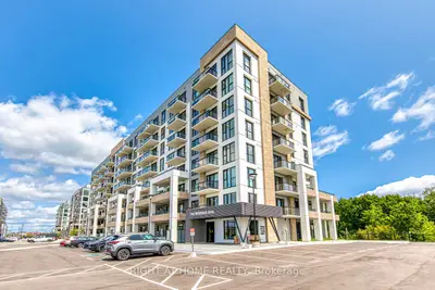 Common Element Condo in Milton